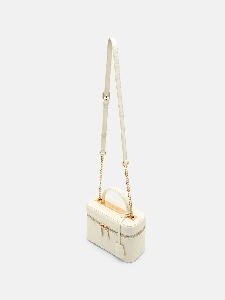 Ari Boxy Shoulder Bag, Chalk