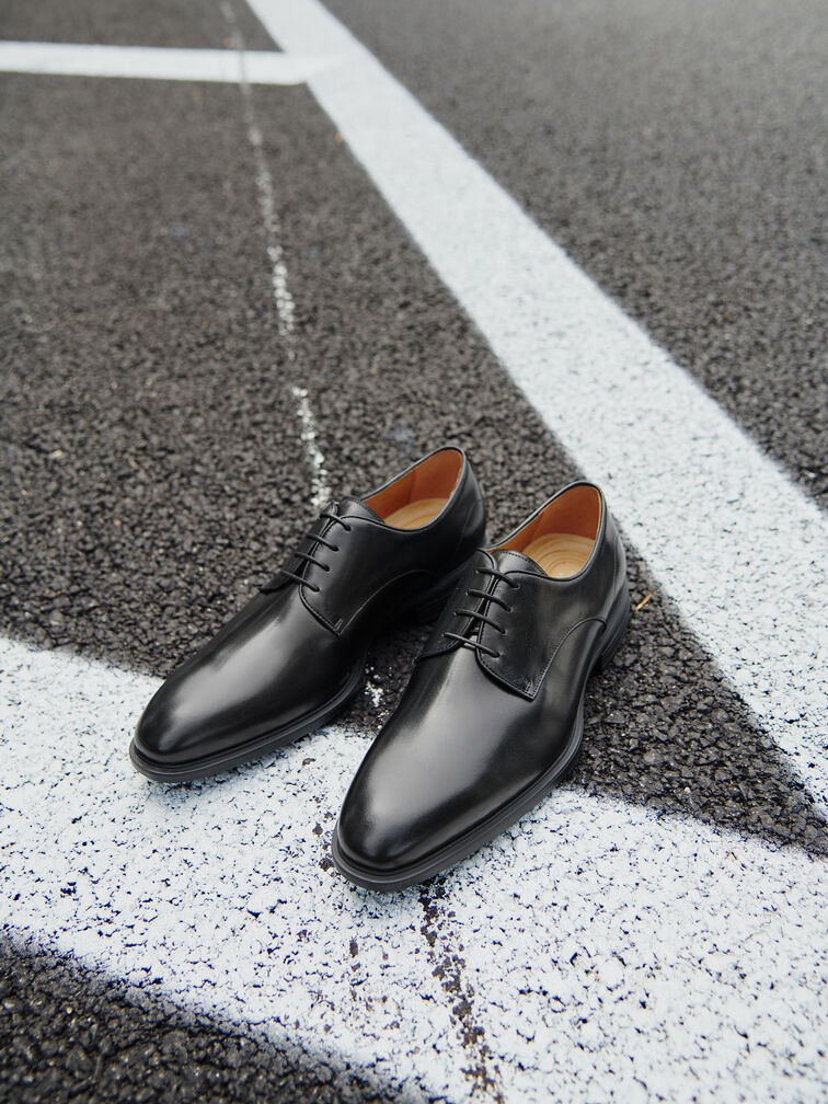 Altitude Leather Derby Shoes, Black