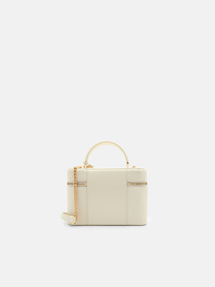 Ari Boxy Shoulder Bag, Chalk