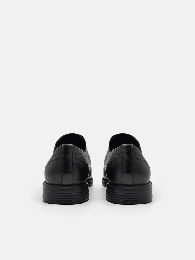 Altitude Lightweight Leather Derby Shoes, Black