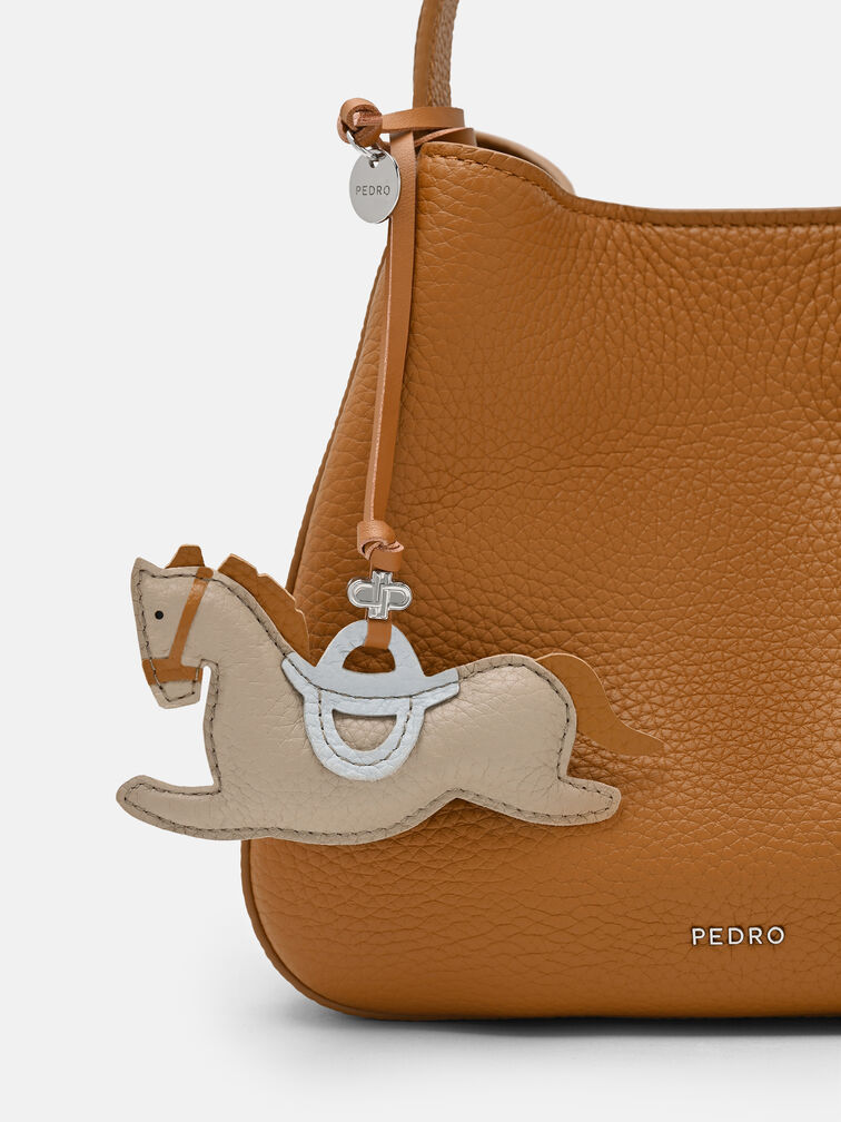 Dana Bucket Bag, Cognac