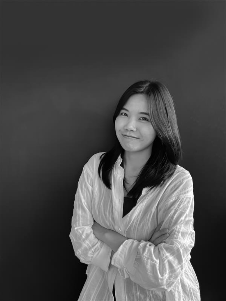 Demi Zhou